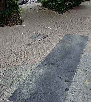 Stop dall'alto alla ciclabile sperimentale Stop dall'alto alla ciclabile sperimentale
